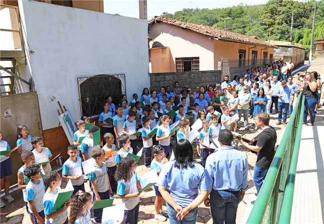 Inauguração da Passarela Nelson Henrique de Moraes em Barra Feliz. 